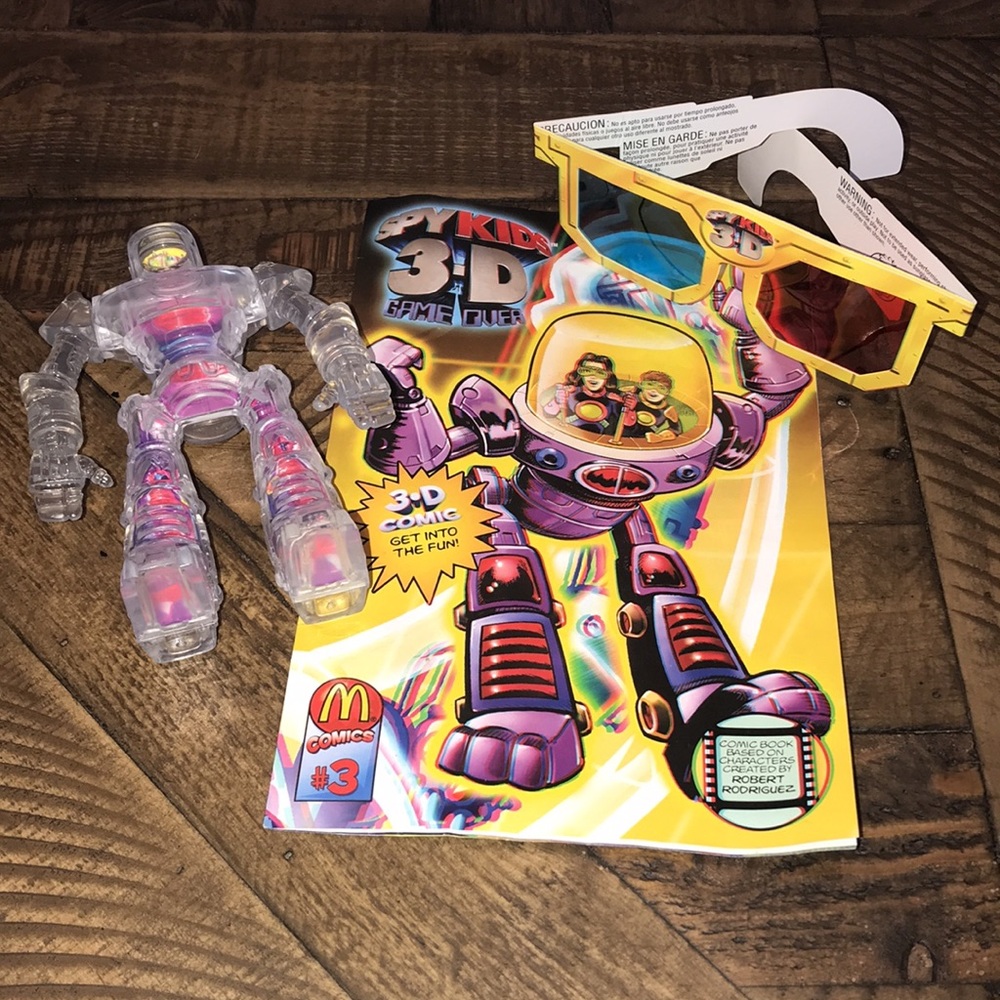 Spy Kids 3D Collectable Toy & Comic Book Set